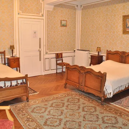 Bed & Breakfast Chambres D'hotes Le Manoir D'esneval 3*